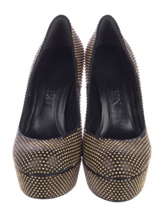 Alexander McQueen Leather Studded Accents Pumps