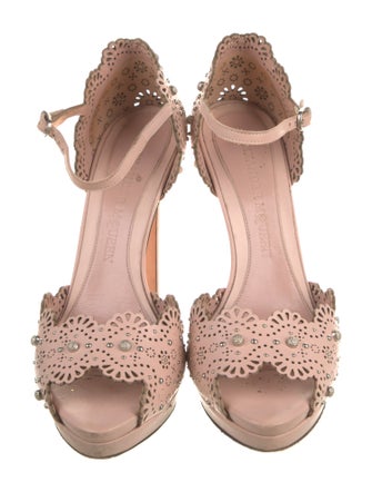 Alexander McQueen Leather Lasercut Accents D'Orsay Pumps
