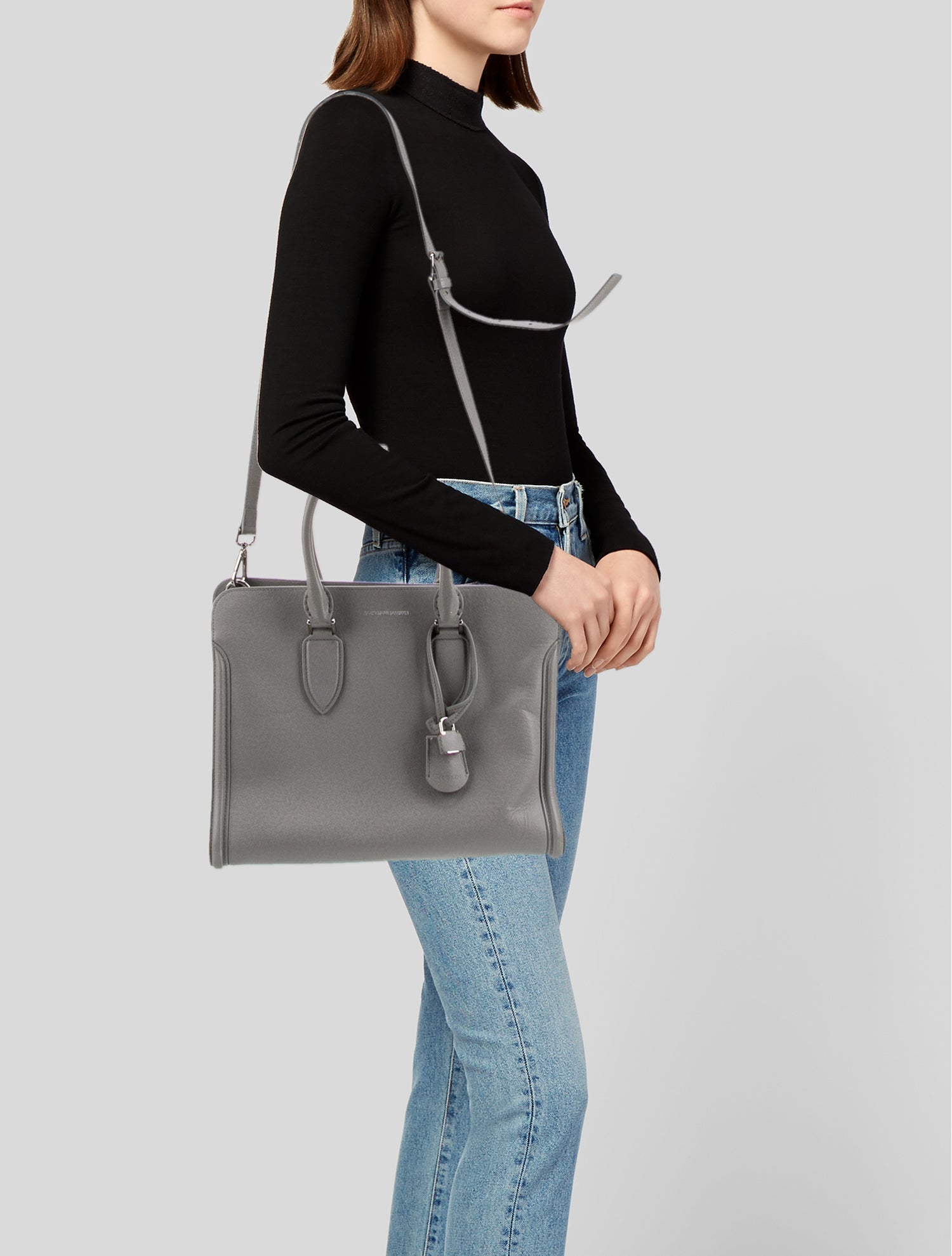 Alexander McQueen Skull Crossbody Bag