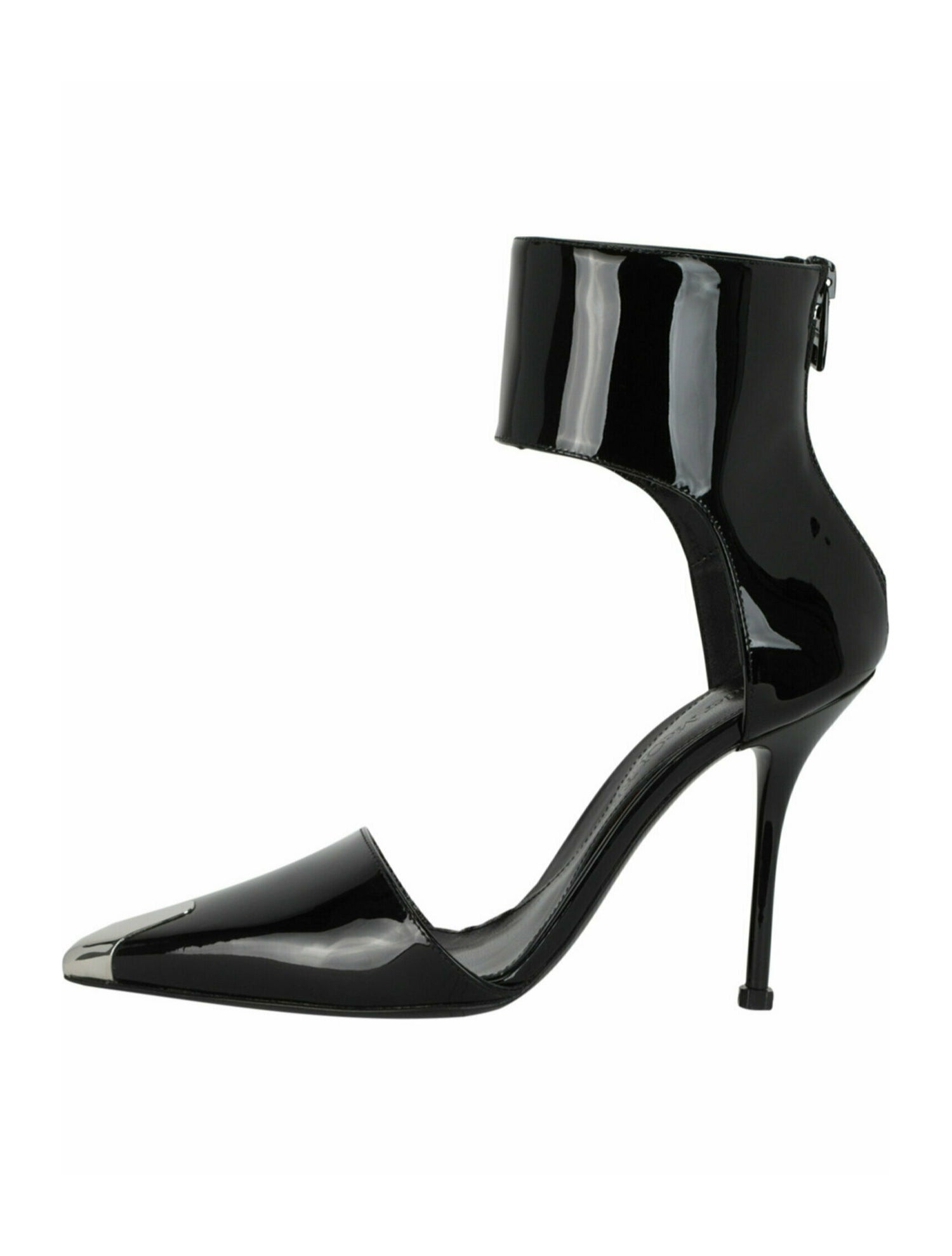 Alexander McQueen Calf Leather Pumps w/ Tags