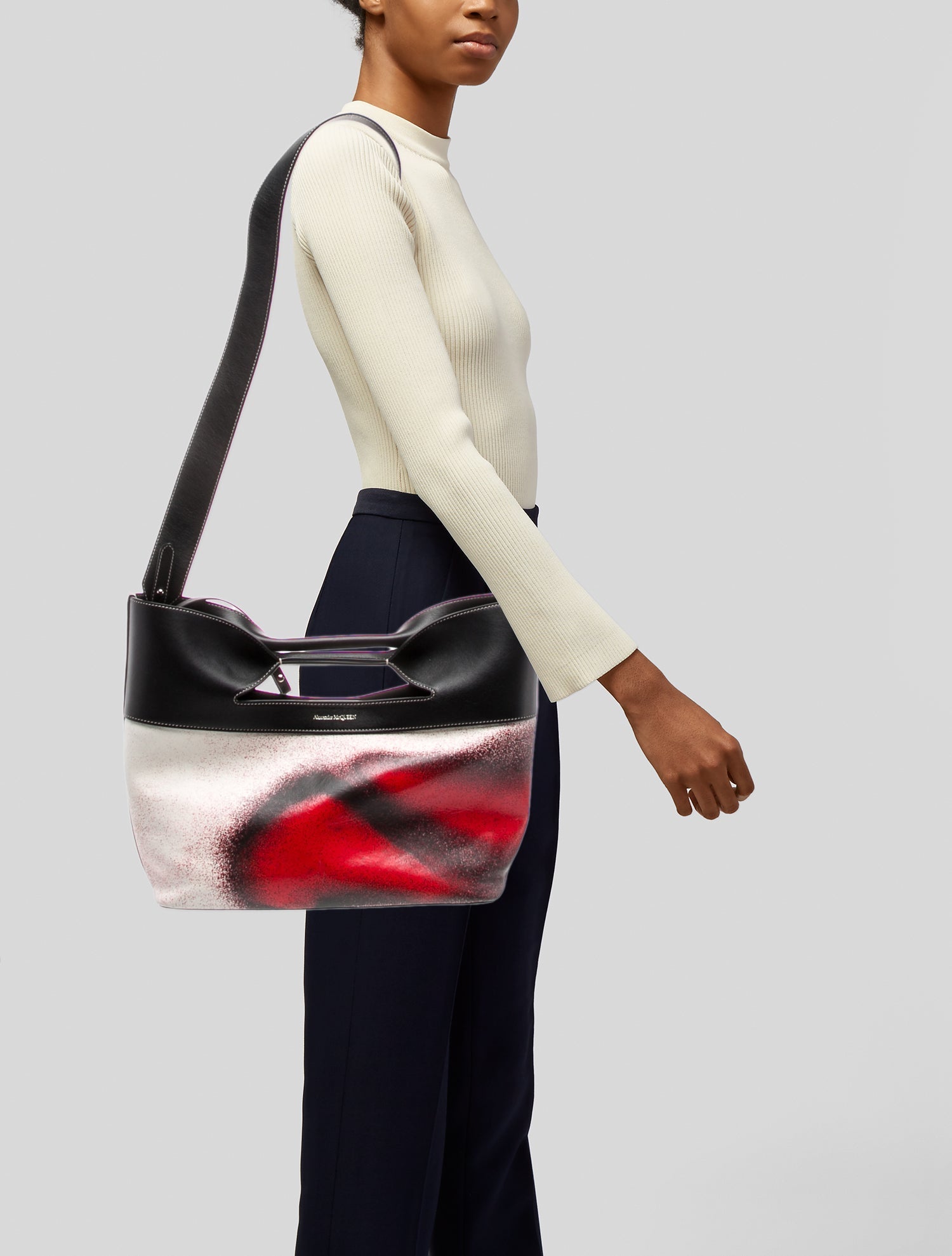 Alexander McQueen Leather Bucket Bag