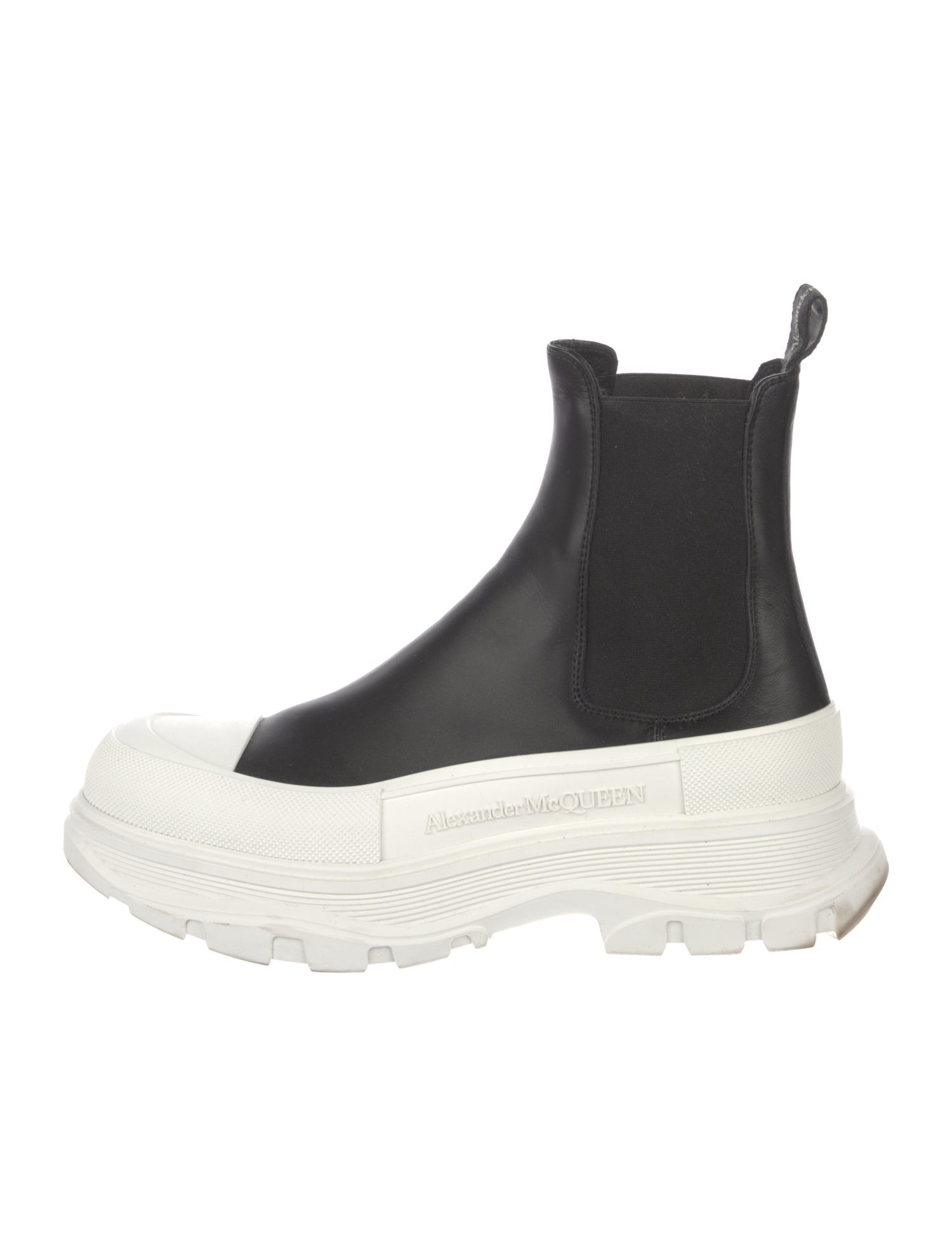 Alexander McQueen Leather Chelsea Boots