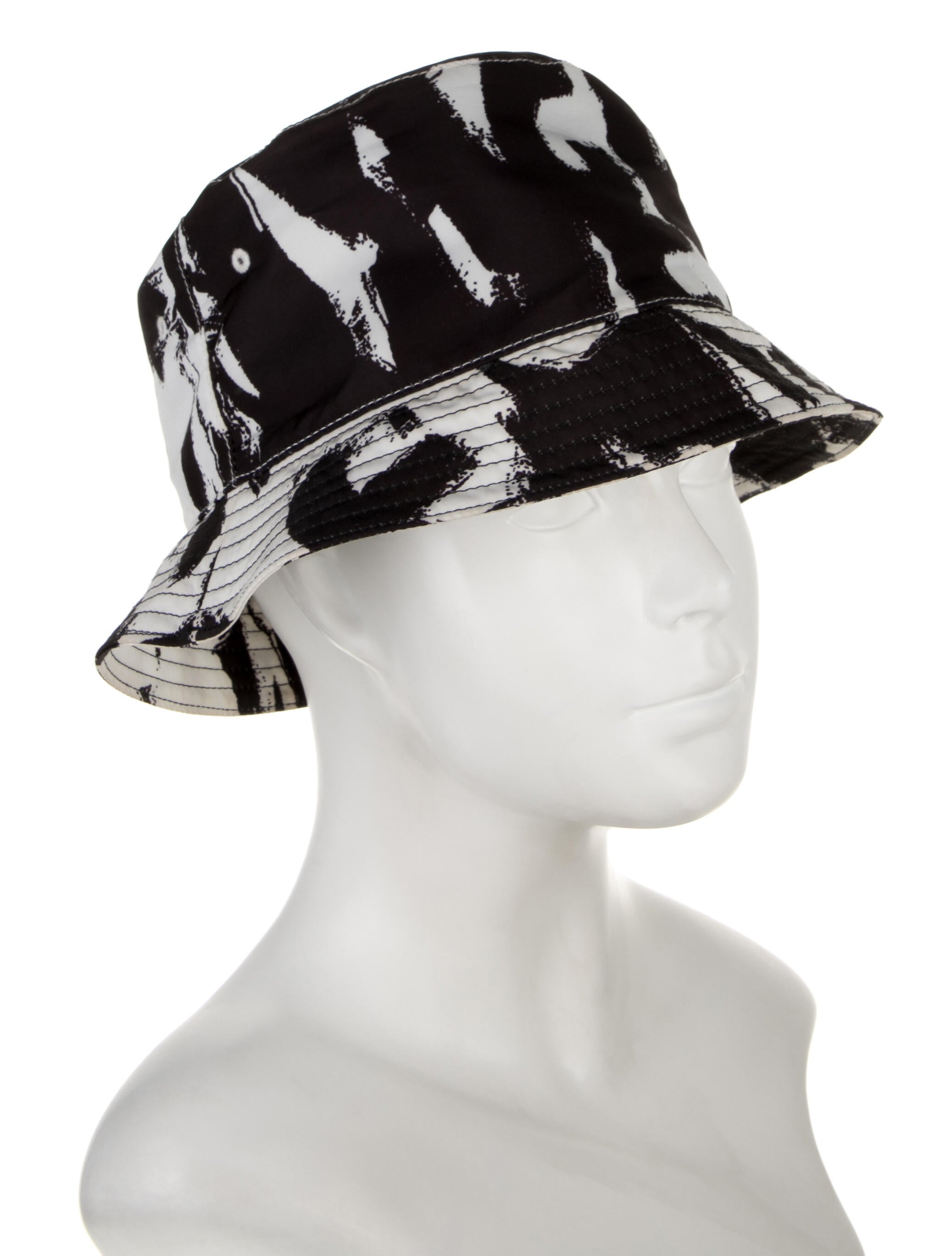 Alexander McQueen Nylon Bucket Hat