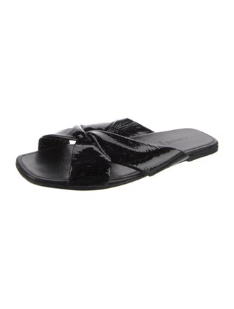 Alumnae Patent Leather Slides