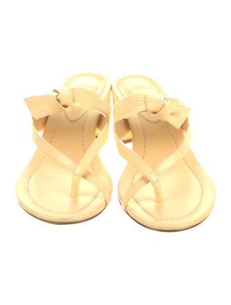 Alexandre Birman Embossed Leather Bow Accents Flip Flops