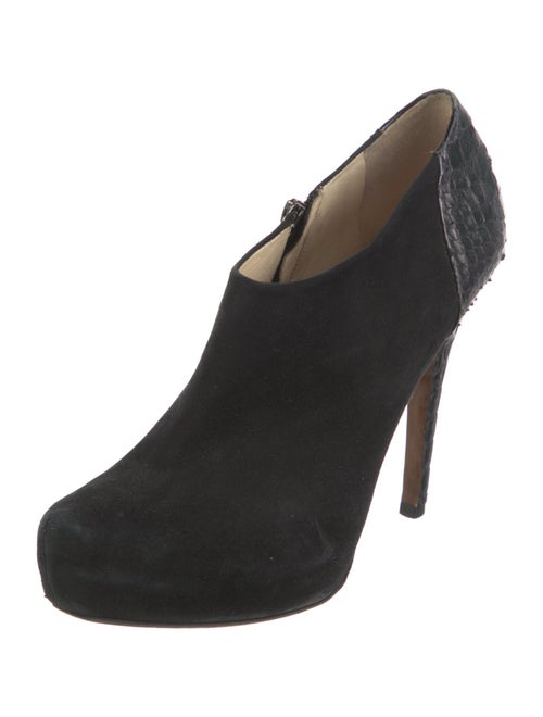 Alexandre Birman Suede Pumps