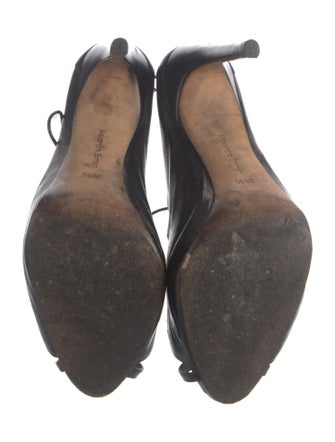 Alexandre Birman Leather Scalloped Accent Sandals