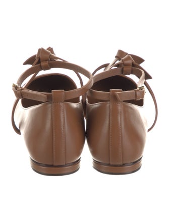 Alexandre Birman Leather Bow Accents Flats