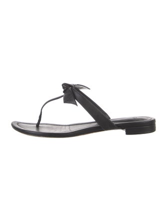 Alexandre Birman Leather T-Strap Sandals