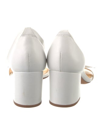 Alexandre Birman Leather Bow Accents Sandals