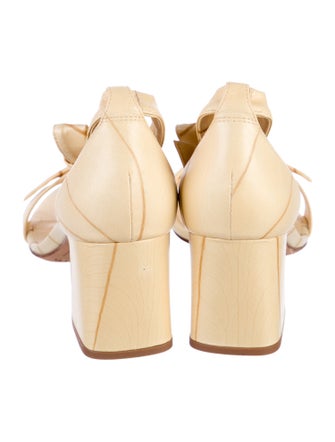 Alexandre Birman Leather Bow Accents Sandals