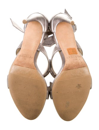 Alexandre Birman Leather Bow Accents Sandals