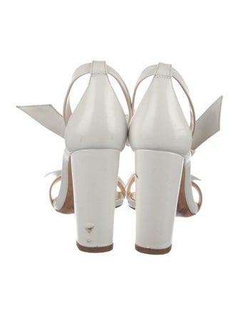 Alexandre Birman Leather Bow Accents Sandals