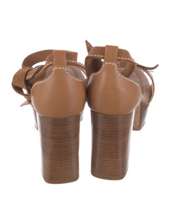 Alexandre Birman Leather Bow Accents Sandals