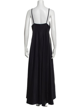 Amber Sakai V-Neck Long Dress