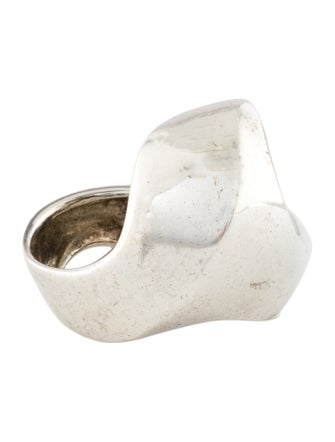 Agmes Turner Ring