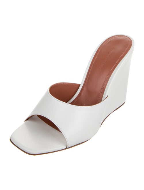 Amina Muaddi 2021 Lupita Slides