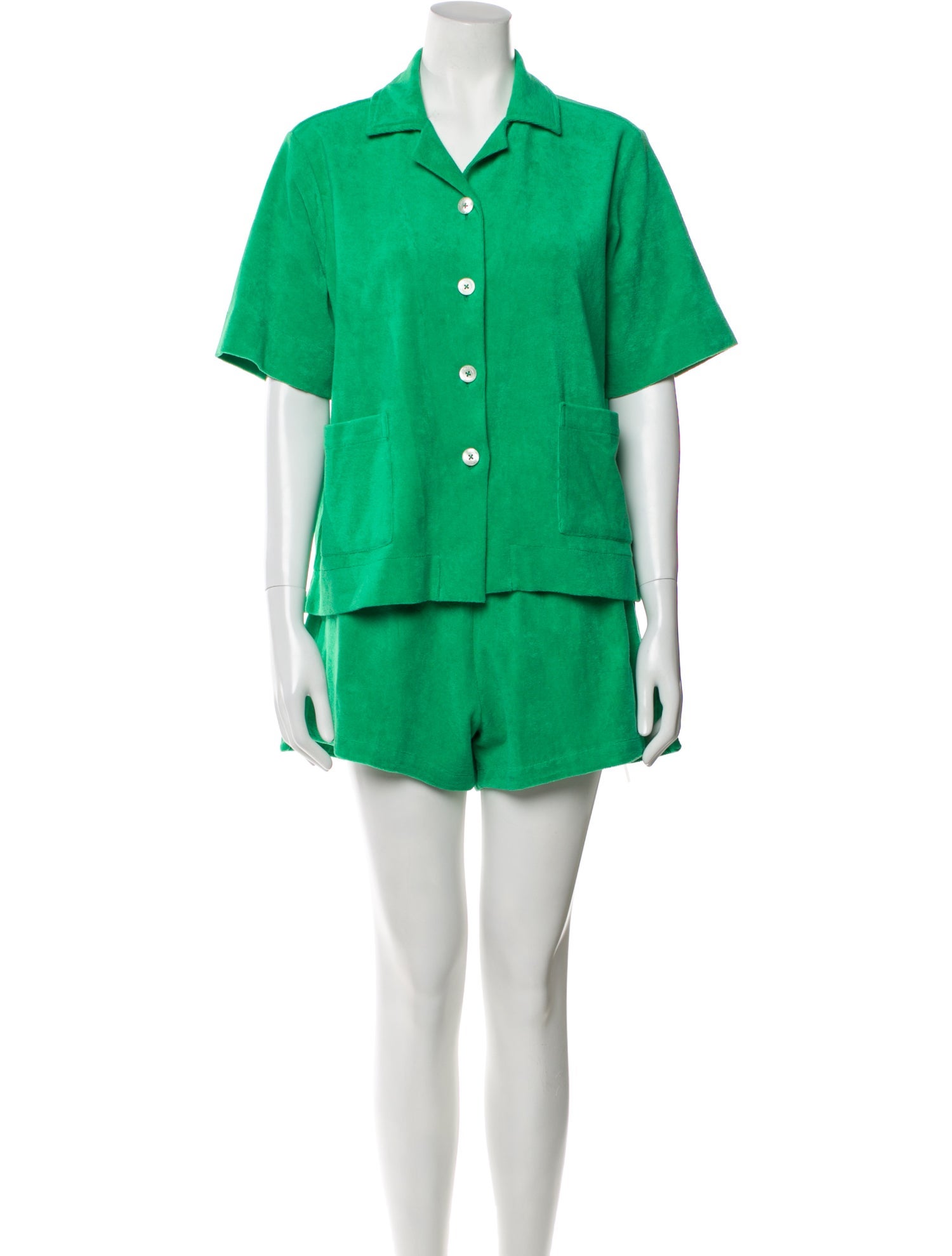 Aman Embroidered Accent Short Set