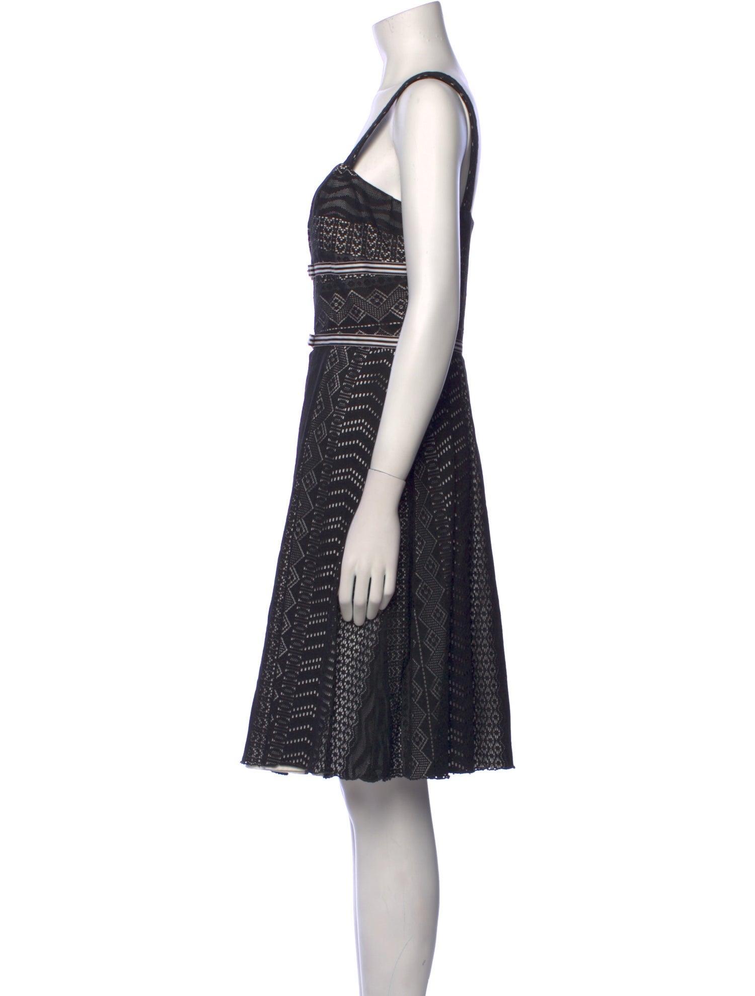 Anna Sui 2010's Knee-Length Dress - Black Dresses, Clothing - ANA36235 |  The RealReal
