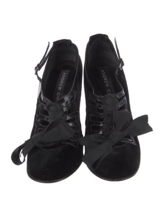 Andrew Gn Suede Pumps