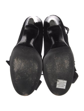 Andrew Gn Suede Pumps