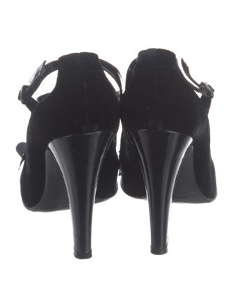 Andrew Gn Suede Pumps