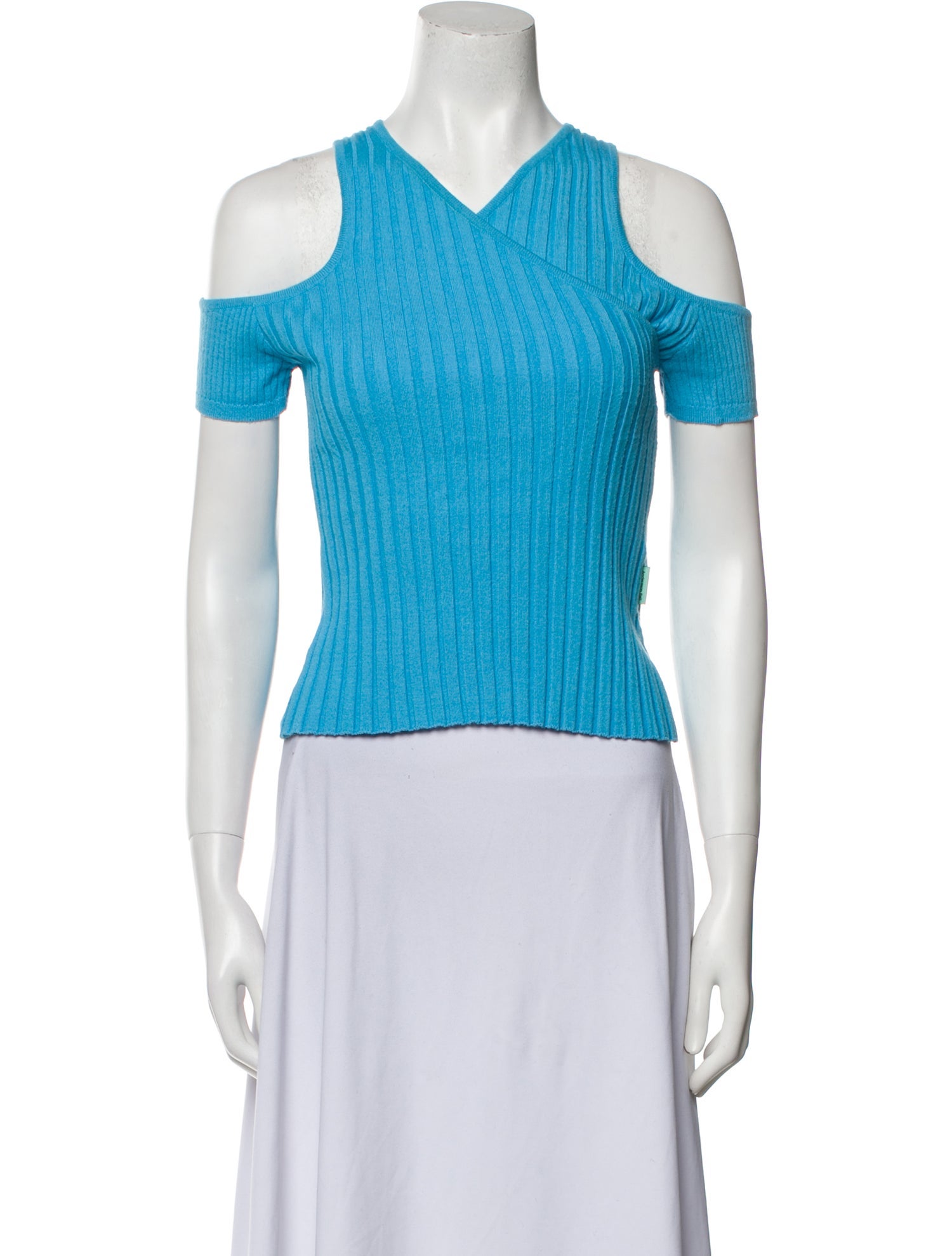 Andersson Bell V-Neck Short Sleeve Crop Top