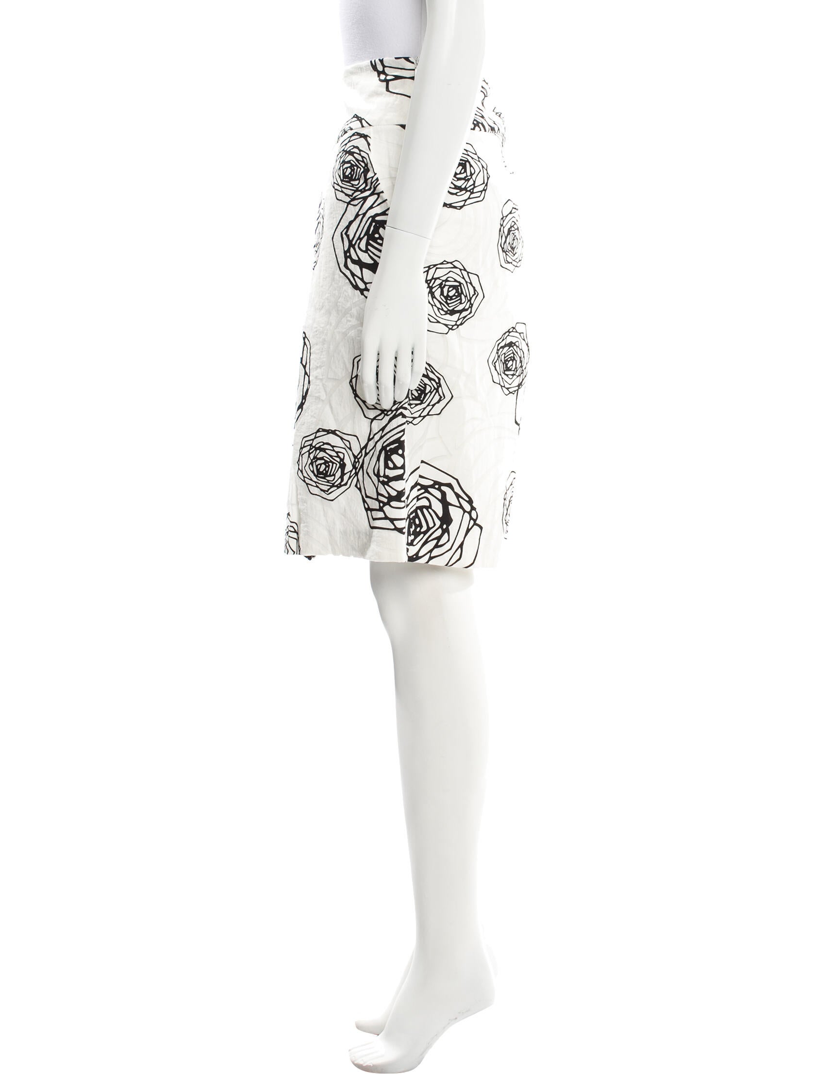Anne Fontaine Floral Print Knee-Length Shorts
