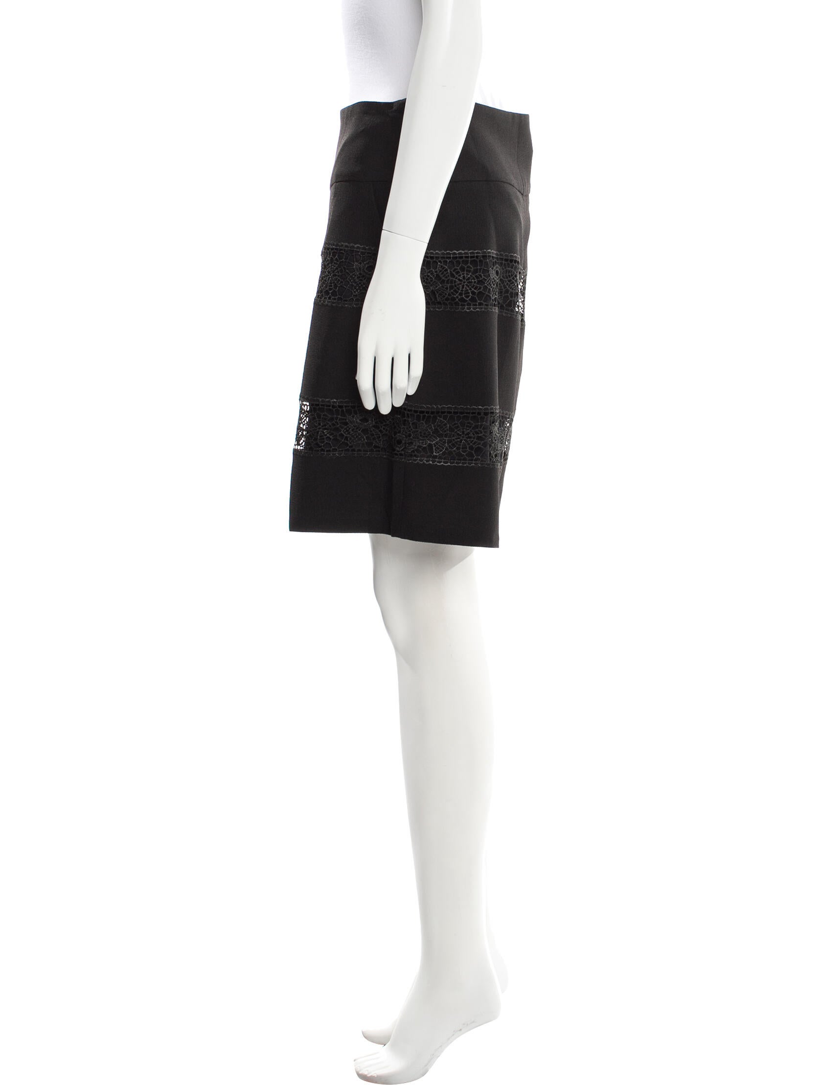 Anne Fontaine Knee-Length Shorts w/ Tags