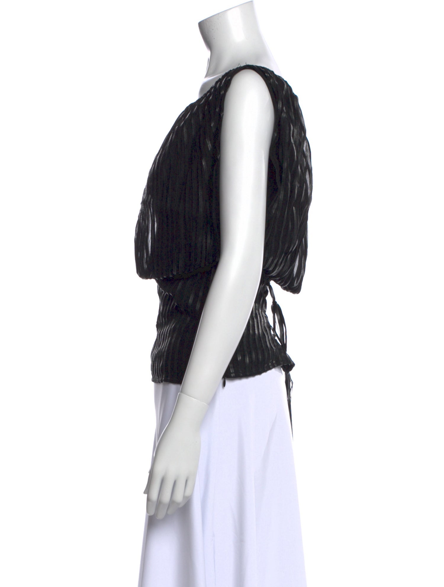 Anne Fontaine Bateau Neckline Sleeveless Top