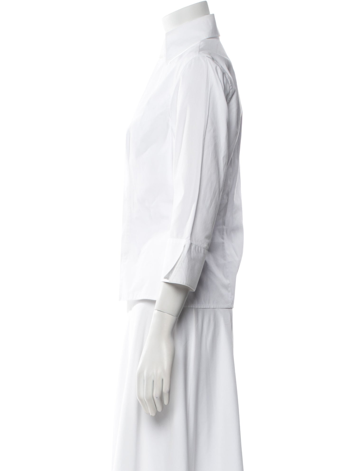 Anne Fontaine V-Neck Three-Quarter Sleeve Button-Up Top