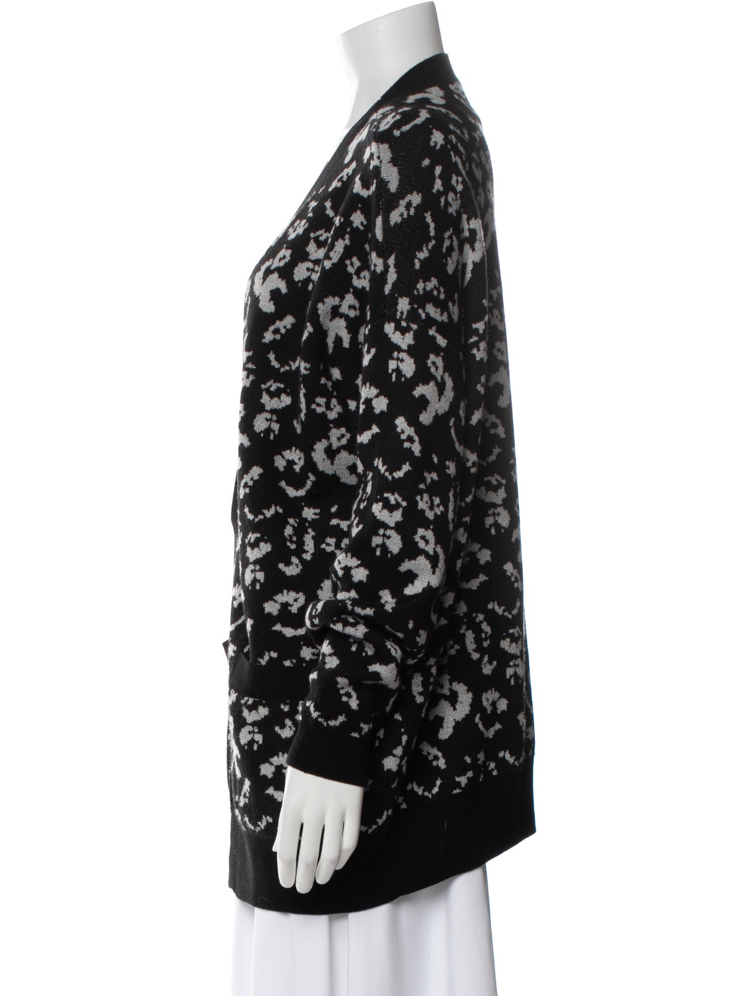 Anne Fontaine Printed V-Neck Sweater