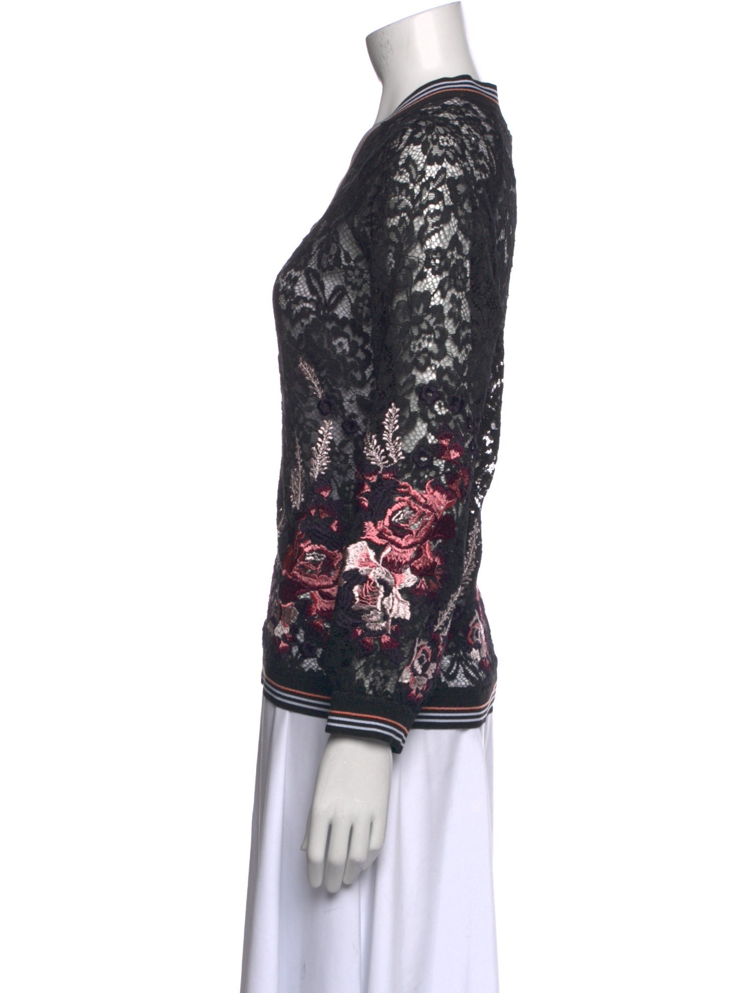 Anne Fontaine Lace Pattern V-Neck Sweatshirt