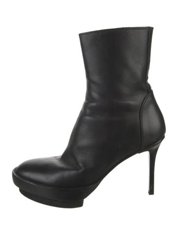 Pre-owned Ann Demeulemeester Leather Boots In Black
