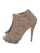 Aperlai Suede Pumps