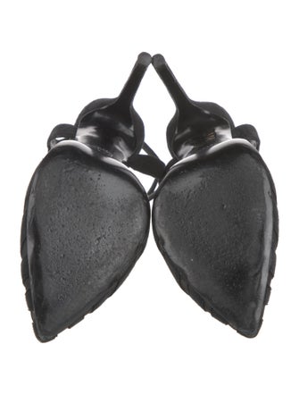 Aperlai Suede Slingback Pumps