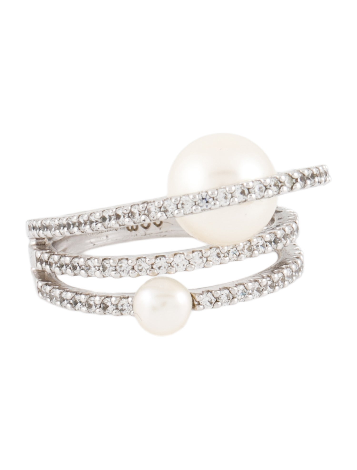 APM Monacoパールとクリスタルのリング APM Monaco Pearl & Cubic Zirconia Multi-Hoop Ring - White Band