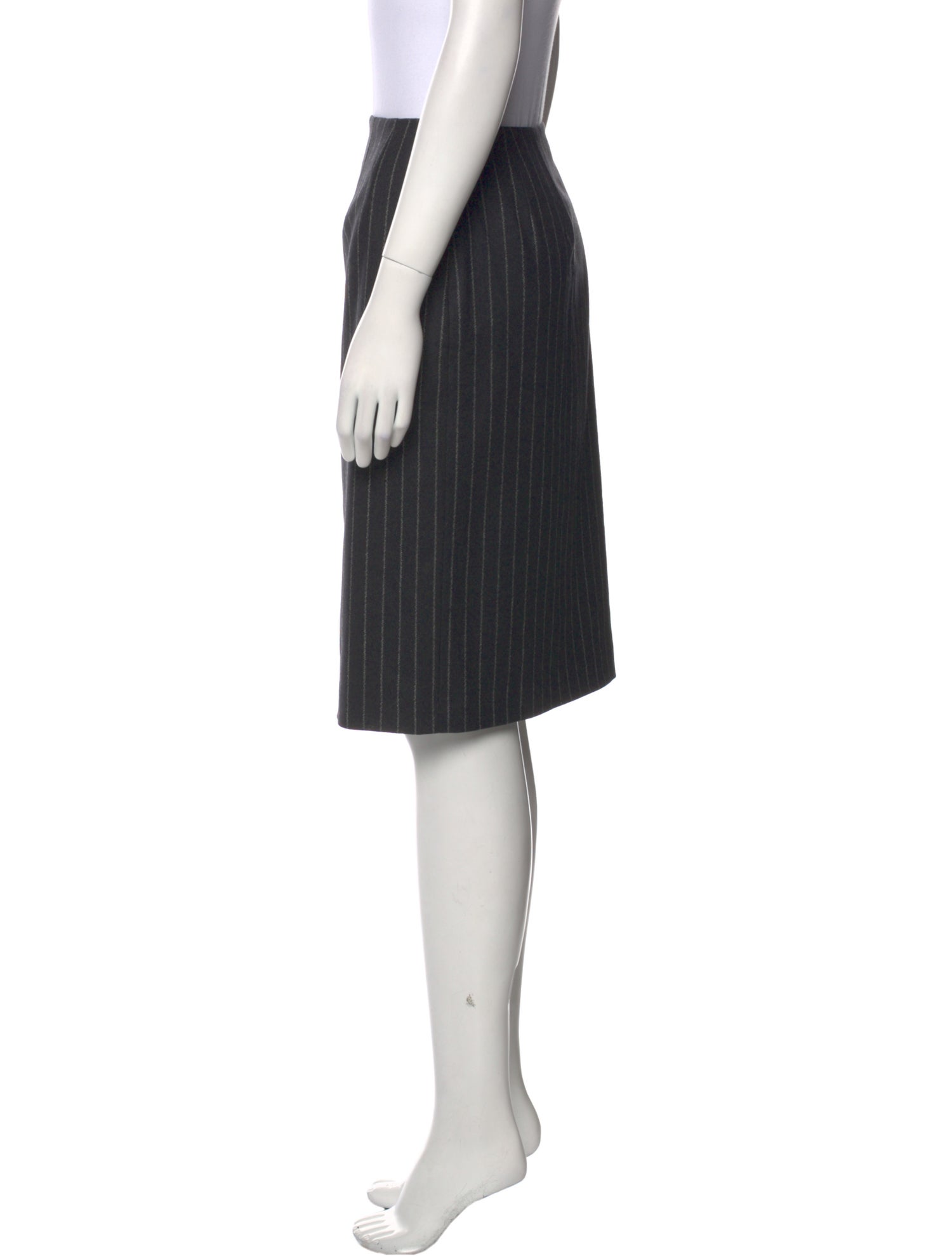 Aquascutum Wool Knee-Length Skirt