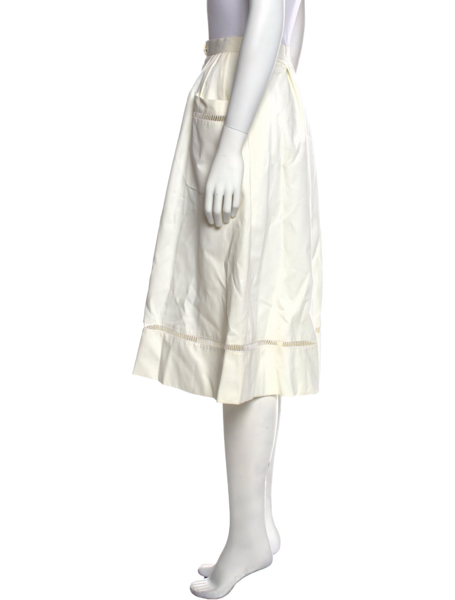 Aquascutum Pleated Accents Knee-Length Skirt