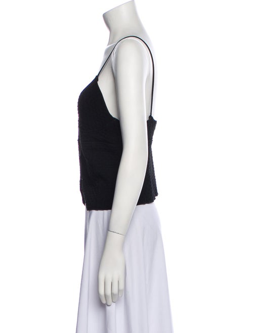 Area V-Neck Sleeveless Crop Top