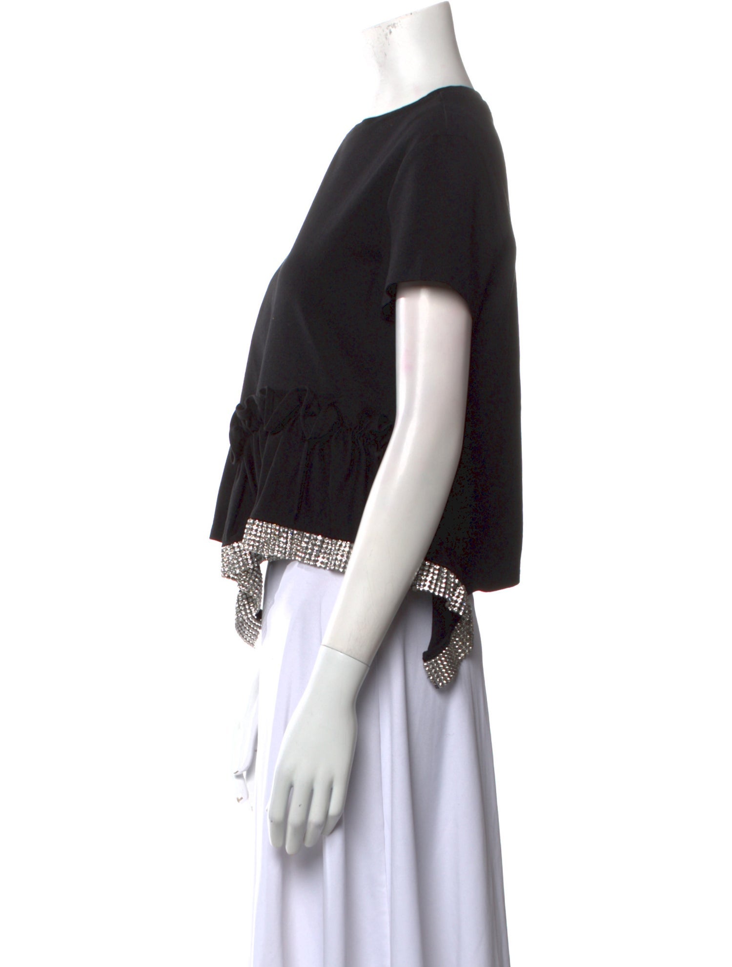 Area Crew Neck Short Sleeve Crop Top