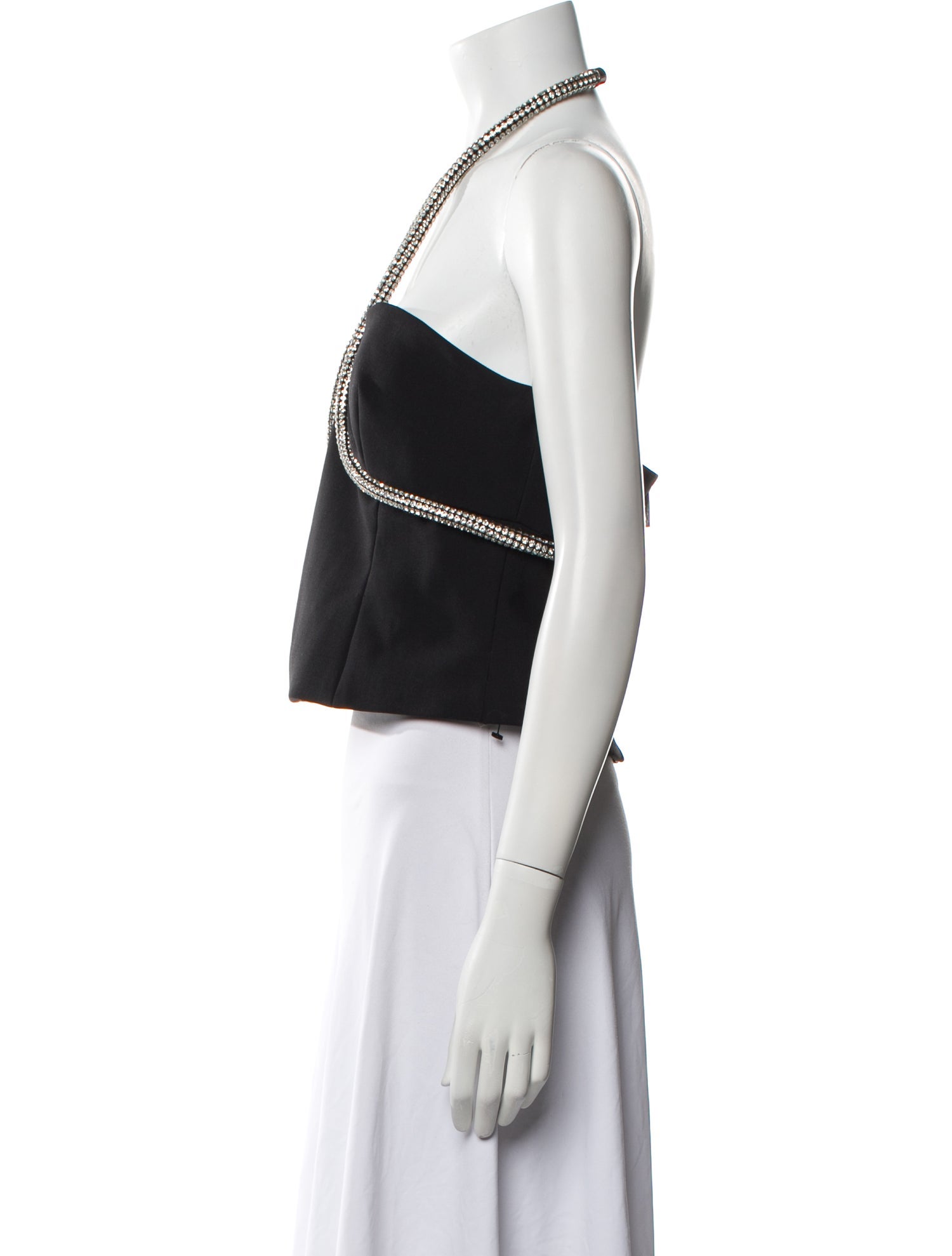 Area Halterneck Sleeveless Crop Top