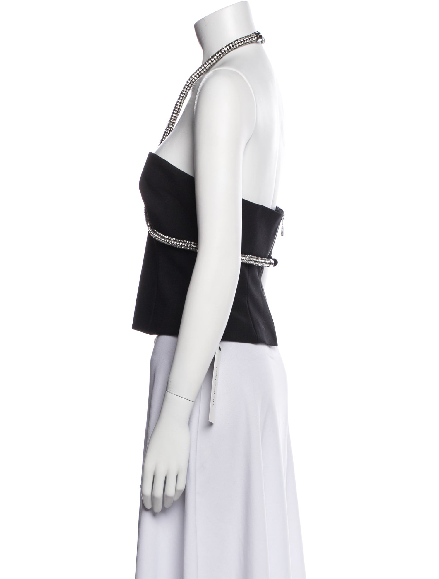 Area Halterneck Sleeveless Crop Top