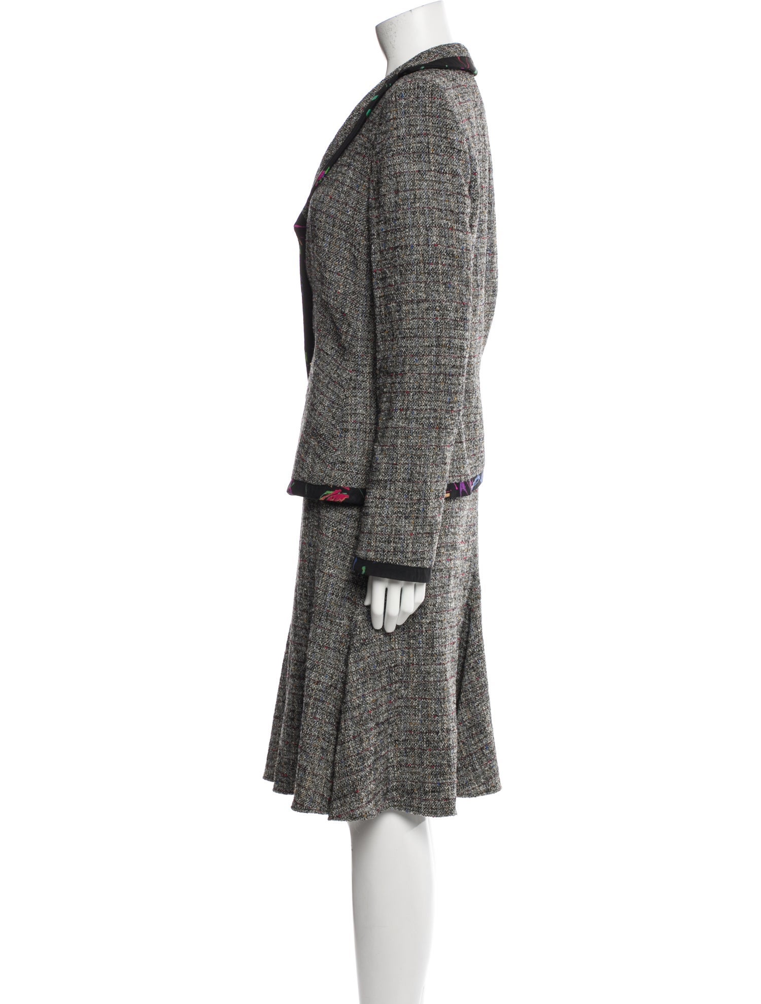 Armani Collezioni Vintage Knee-Length Skirt