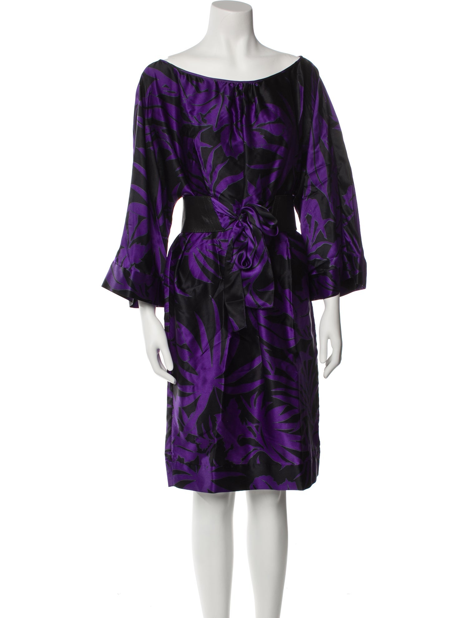 Armani Collezioni Silk Knee-Length Dress