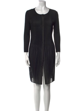 Armani Collezioni Scoop Neck Knee-Length Dress