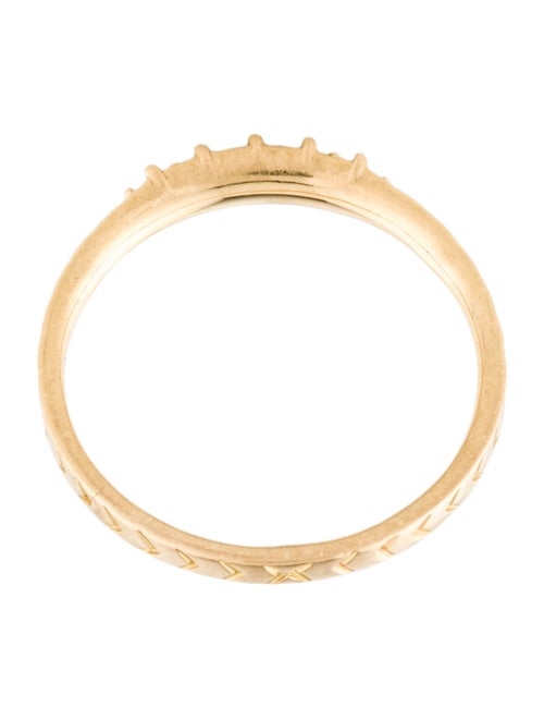 Artëmer 18K Diamond Chevron Wedding Band