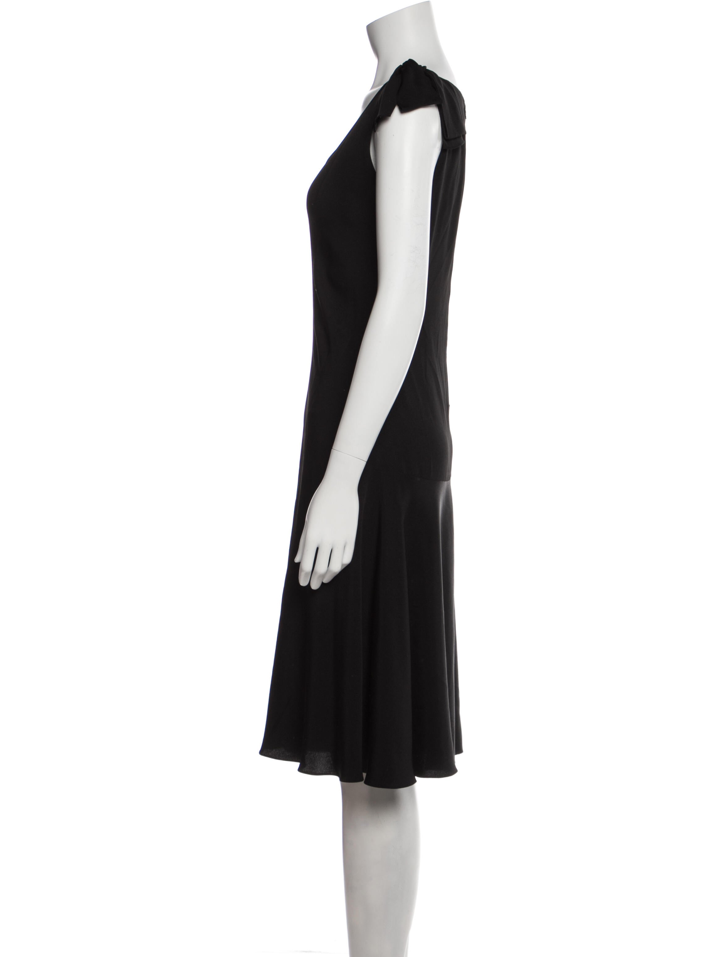Adele Simpson V-Neck Knee-Length Dress