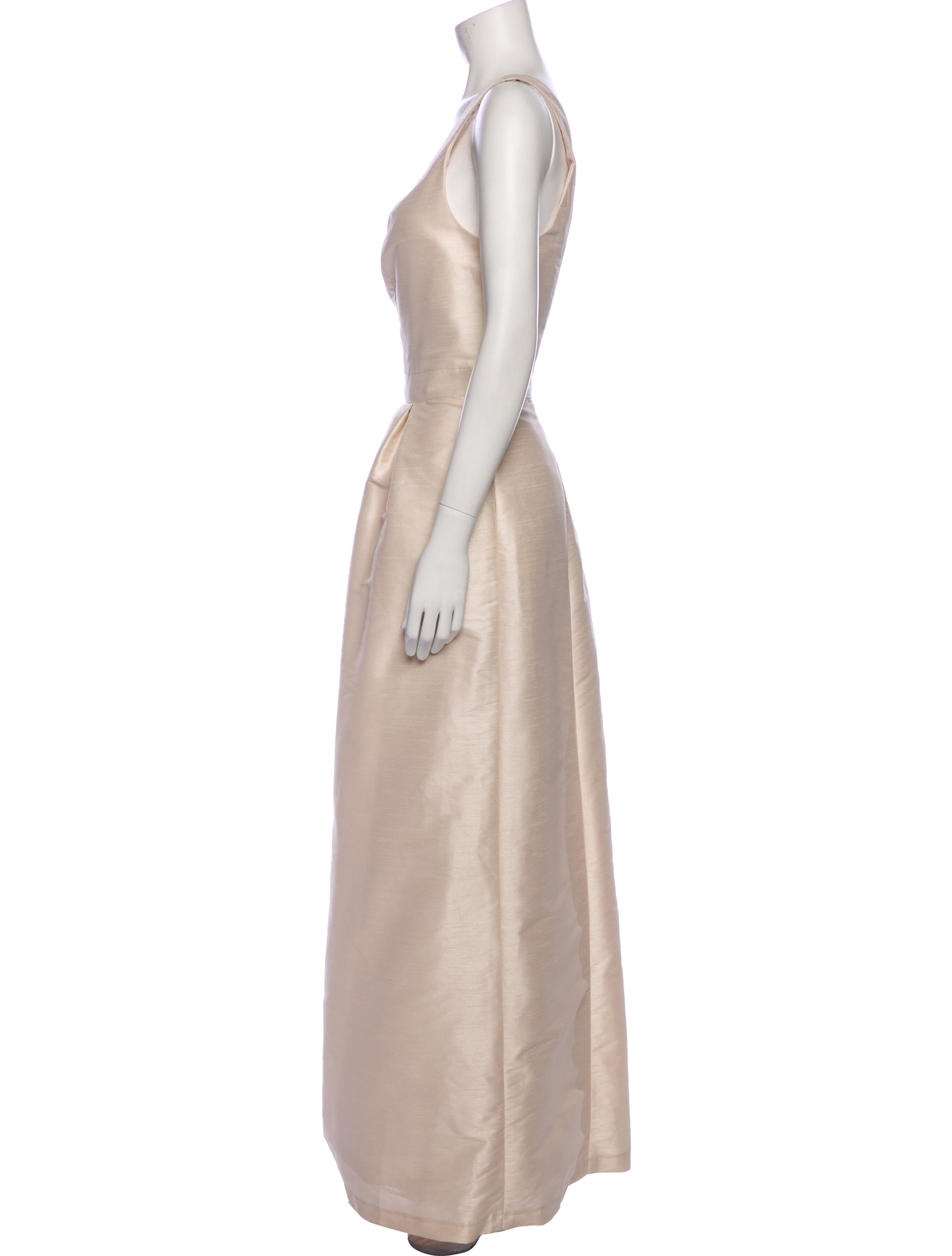 Alfred Sung Scoop Neck Long Dress