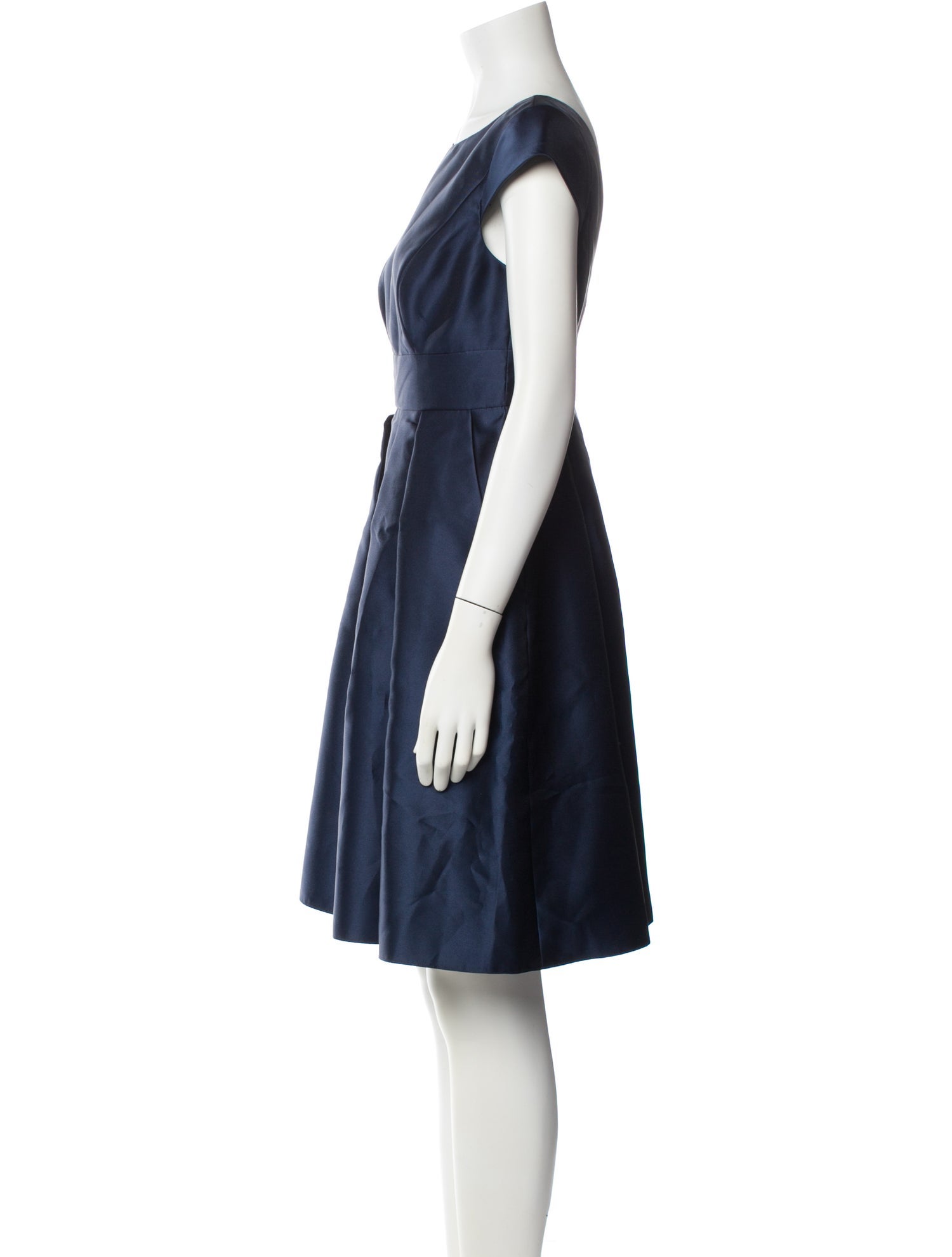 Alfred Sung Bateau Neckline Knee-Length Dress